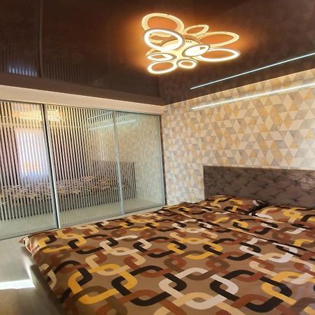 Lux New Apartment 2019 Charkiv Exteriör bild